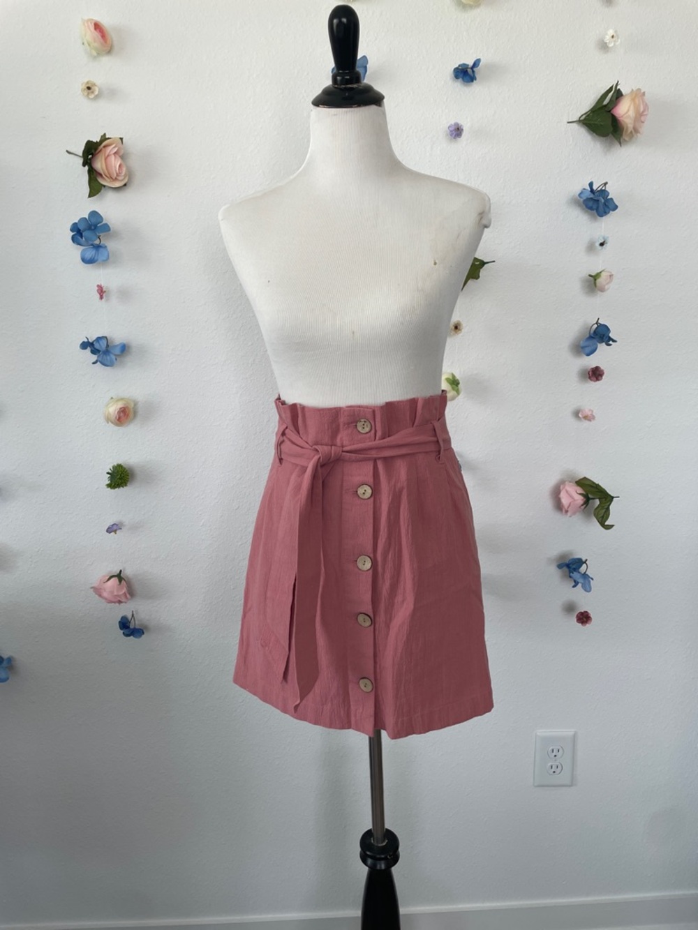 H&m skirt dusty rose